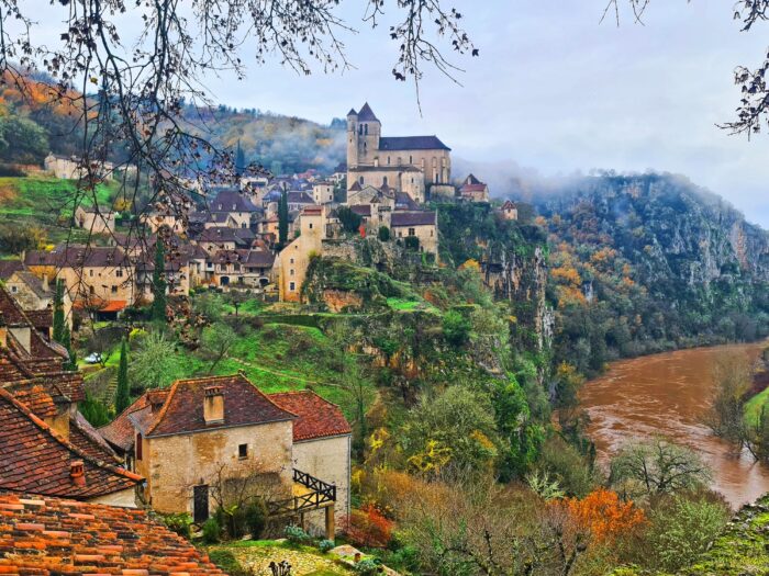 Saint Cirq Lapopie. Pueblos más bonitos de Europa