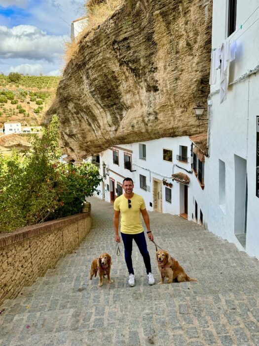 Calle Calcetas. Qué ver en Setenil de las Bodegas