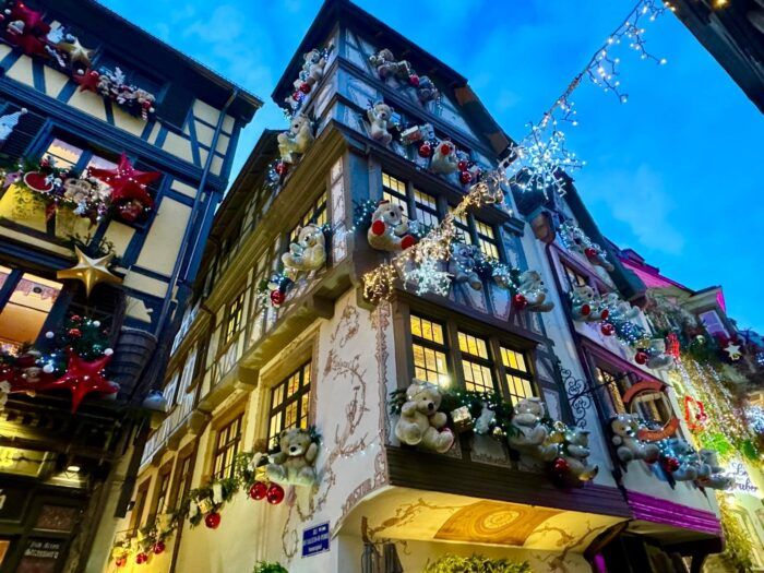 Restaurante Le Tire-Bouchin, Rue du Maroquin. Qué ver en Estrasburgo