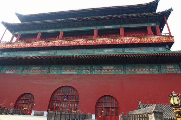 Torre del Tambor, Houhai/Nanluoguxiang, un lugar tradicional donde dormir en Pekín