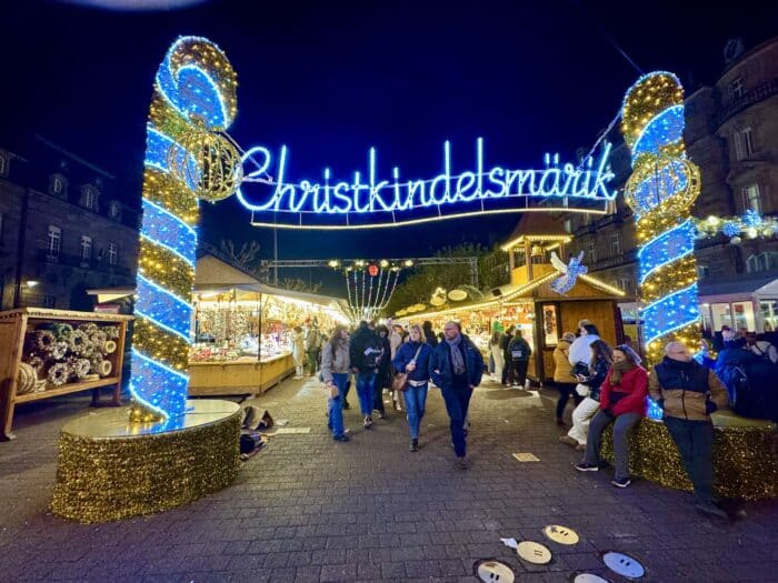 Christkindelsmärik. Mercadillo navidad Estrasburgo