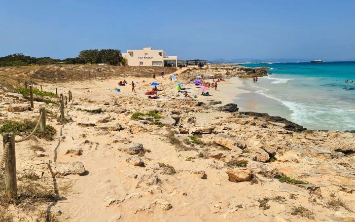 Playa Sa Roqueta, Formentera
