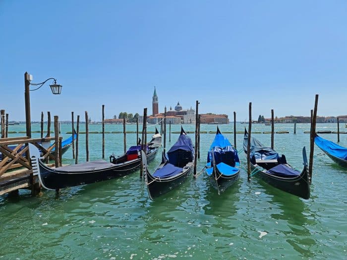 Góndolas. Mejores zonas donde alojarse en Venecia