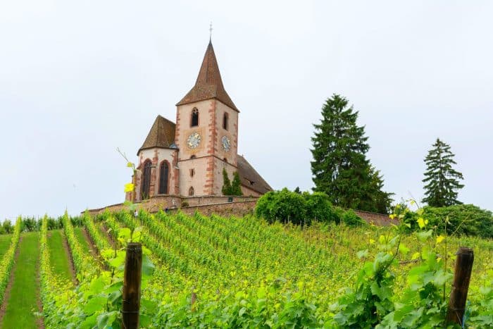 Iglesia fortificada St. Jacques le Majeur. Qué ver en Hunawihr