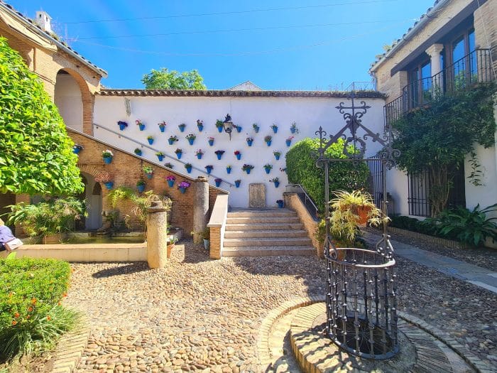 Patio de Córdoba en la Judería. Mejores zonas donde alojarse en Córdoba