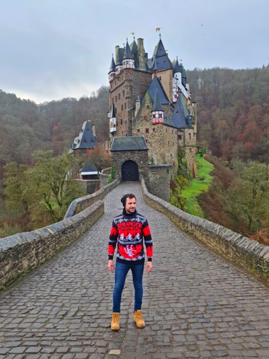 Castillo Eltz. Seguro de viaje para Alemania