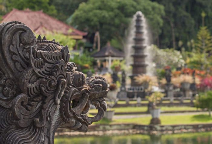 Palacio del agua. Mejores excursiones en Bali. Palacio del agua. Mejores excursiones en Bali.