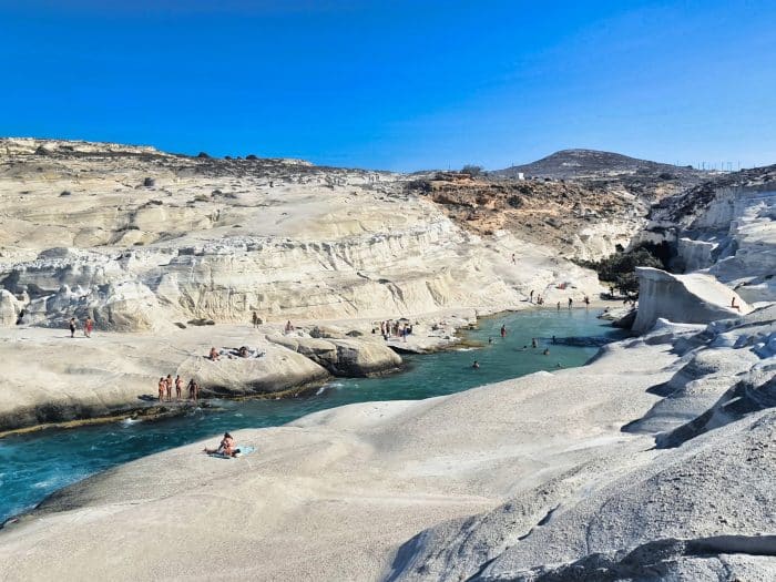 Sarakiniko. Qué visitar en Milos