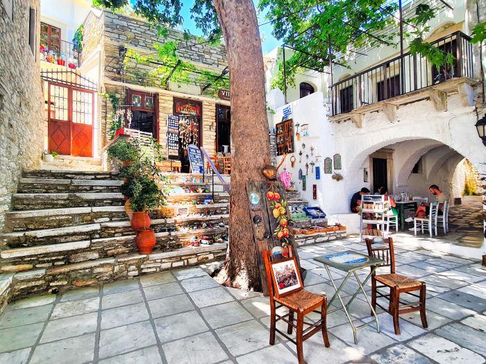 Apeiranthos. Qué ver en Naxos Apeiranthos. Qué ver en Naxos