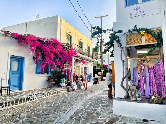 Antiparos. Mejores zonas donde alojarse en Paros