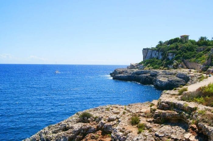 Paisaje Torre d´en Beu. Que hacer en Cala Figuera. Paisaje Torre d´en Beu. Que hacer en Cala Figuera.