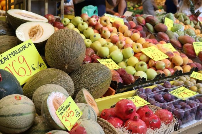 Mercado semanal mallorquín. Que ver en Cala Millor. Mercado semanal mallorquín. Que ver en Cala Millor.