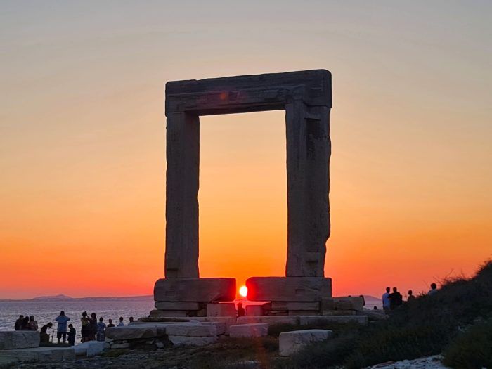 Portara. Qué visitar en Chora