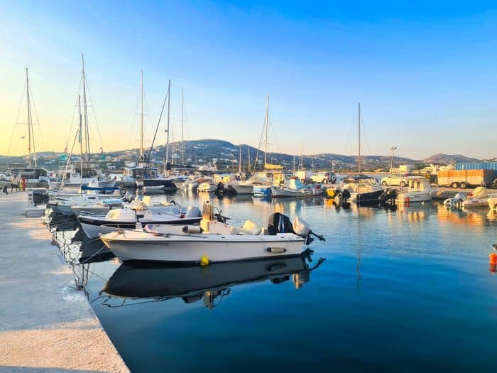 Puerto de Parikia Puerto de Parikia