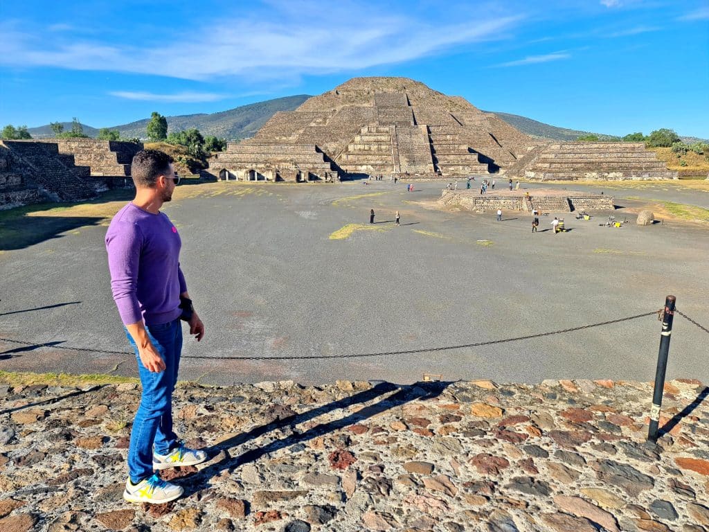 Pirámides Teotihuacan. Cómo tener internet en México
