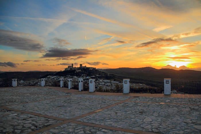 Atardecer desde San Marcos. Qué ver en Alcalá la Real