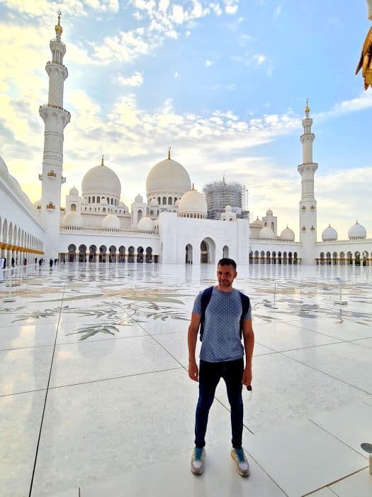 Gran Mezquita, Abu Dhabi, Excursiones en Dubái