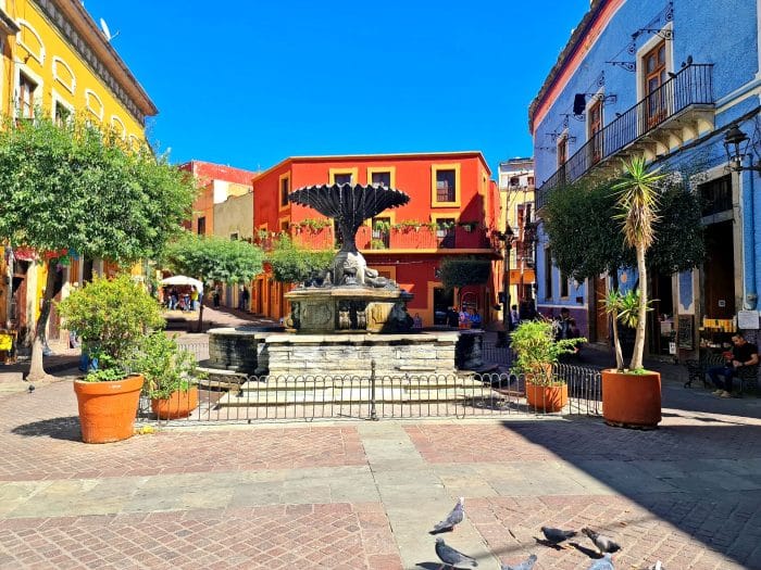 Plaza del Baratillo. Dónde alojarse en Guanajuato