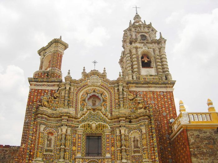 Templo San Francisco Acatepec. Qué ver en Cholula