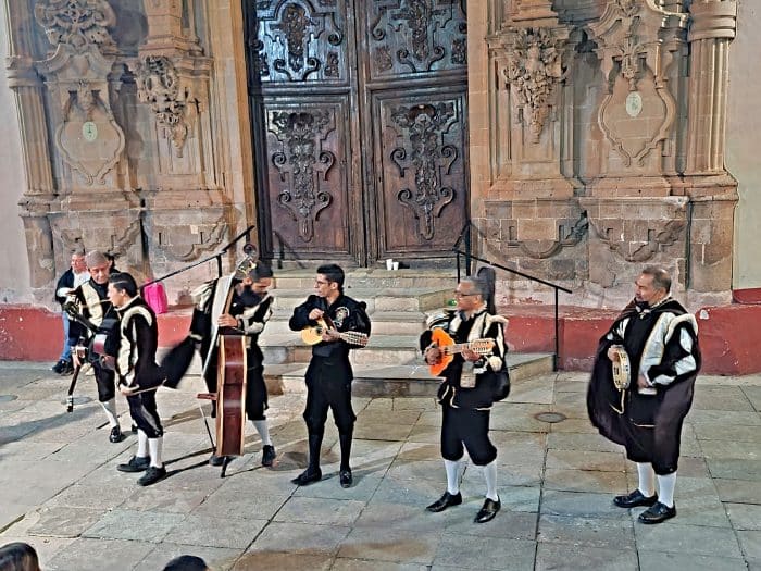 Callejoneada. Qué hacer en Guanajuato