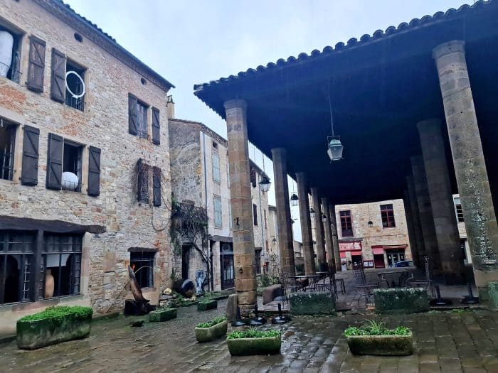 Mercado de Cordes sur Ciel