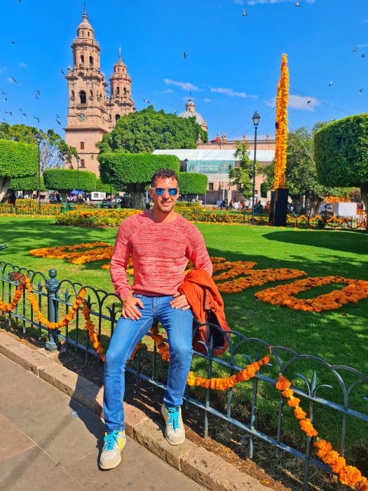 Plaza de Armas. Qué ver en Morelia