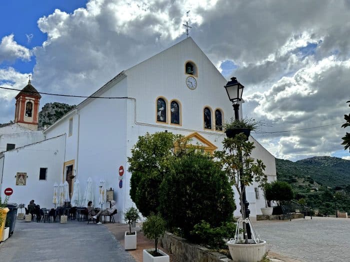 Iglesia de Nuestra Señora de los Remedios. Qué ver en Zuheros