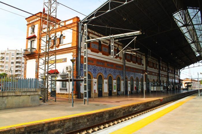 Estación de trenes. Dónde dormir en Jerez de la Frontera Estación de trenes. Dónde dormir en Jerez de la Frontera