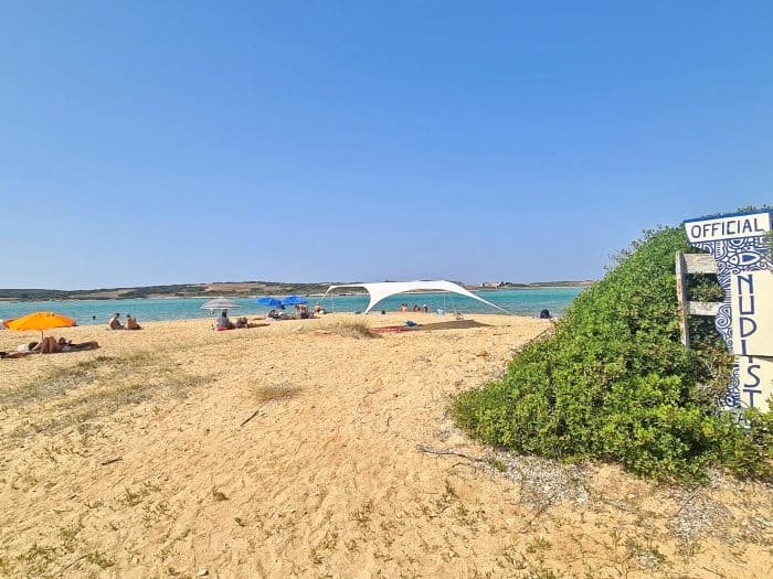 Naturist Beach. Playas más bonitas de Antiparos