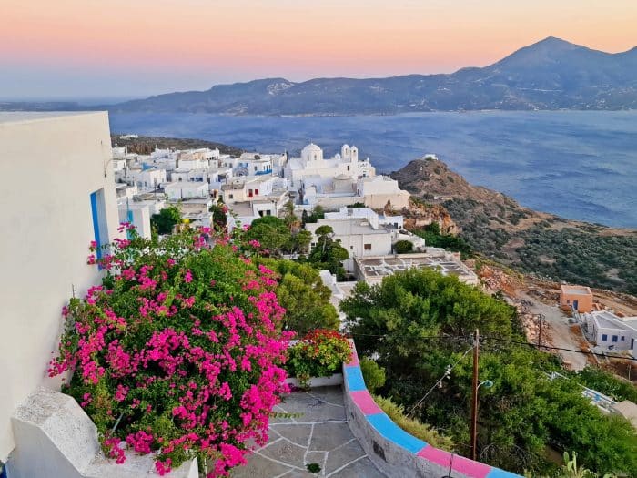 Milos. Ruta por las islas Griegas