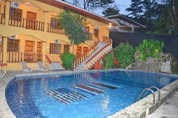 Hotel 3 Banderas. Donde alojarse en Manuel Antonio Hotel 3 Banderas. Donde alojarse en Manuel Antonio
