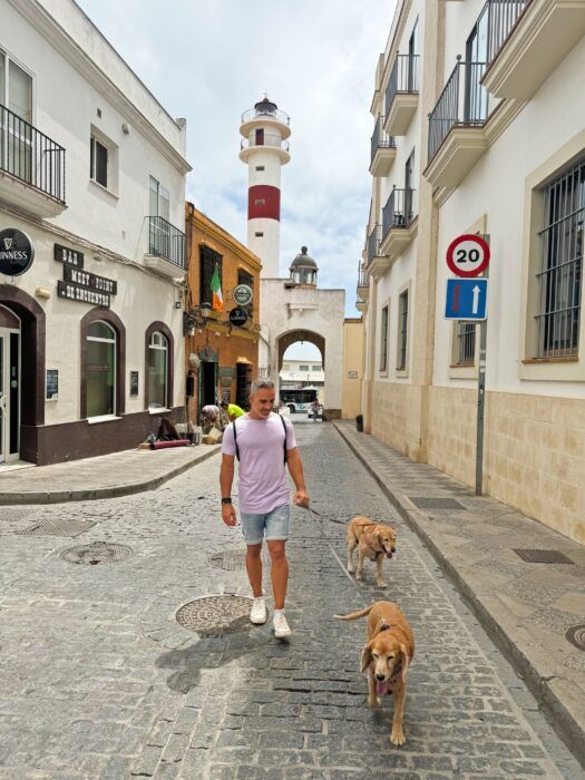 Puerta del Mar y Faro. Qué ver en Rota