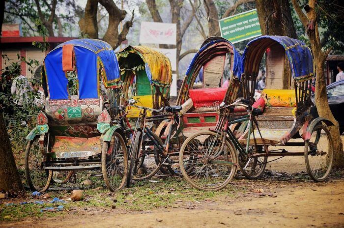 Ciclo-rickshaws. Seguro de viaje para Bangladesh Ciclo-rickshaws. Seguro de viaje para Bangladesh