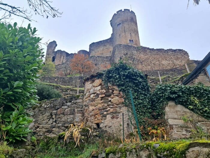 Castillo-Fortaleza de Najac. Qué ver en Najac