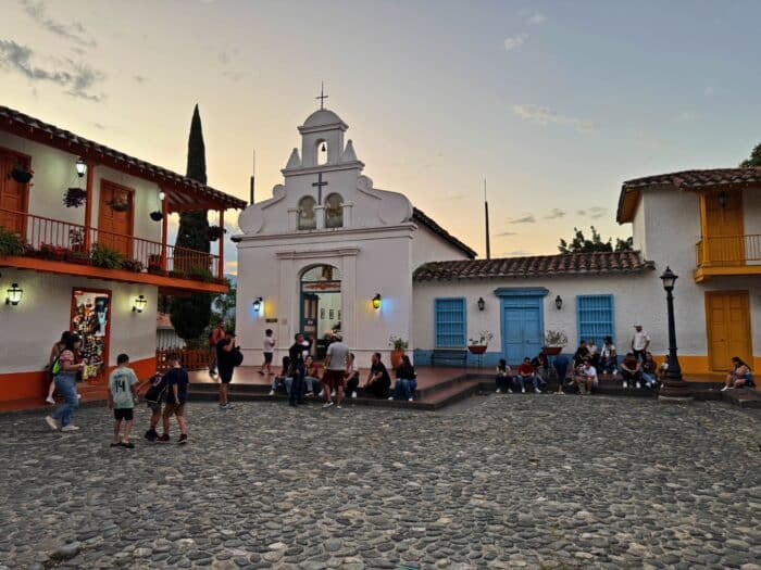 Pueblo Paisa. Dónde alojarse en Medellín