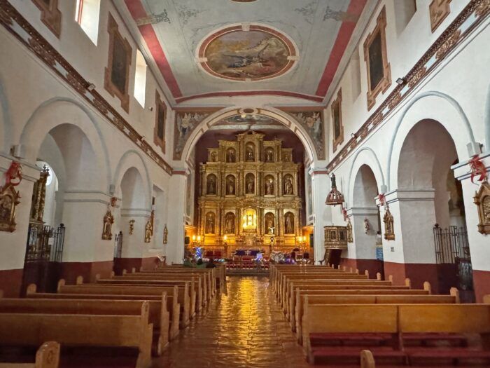 Iglesia de Nuestra Señora de la Candelaria. Qué ver en Bogotá
