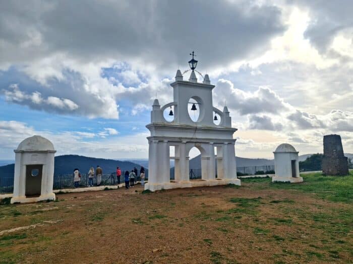 Peña Arias Montano. Qué ver en Alájar