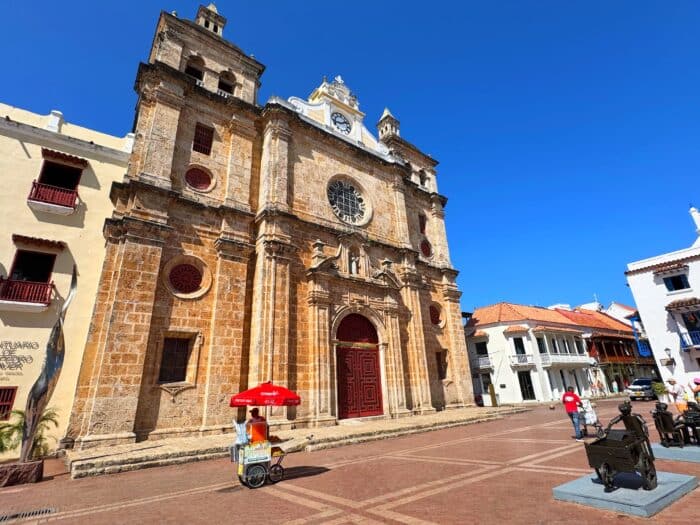 Plaza de San Pedro Claver. Qué visitar en Cartagena de Indias
