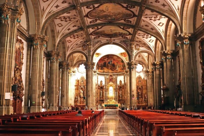 Iglesia de San Juan Bautista. Qué visitar en Coyoacán