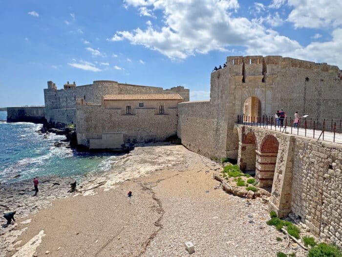 Castillo Maniace. Qué visitar en Siracusa