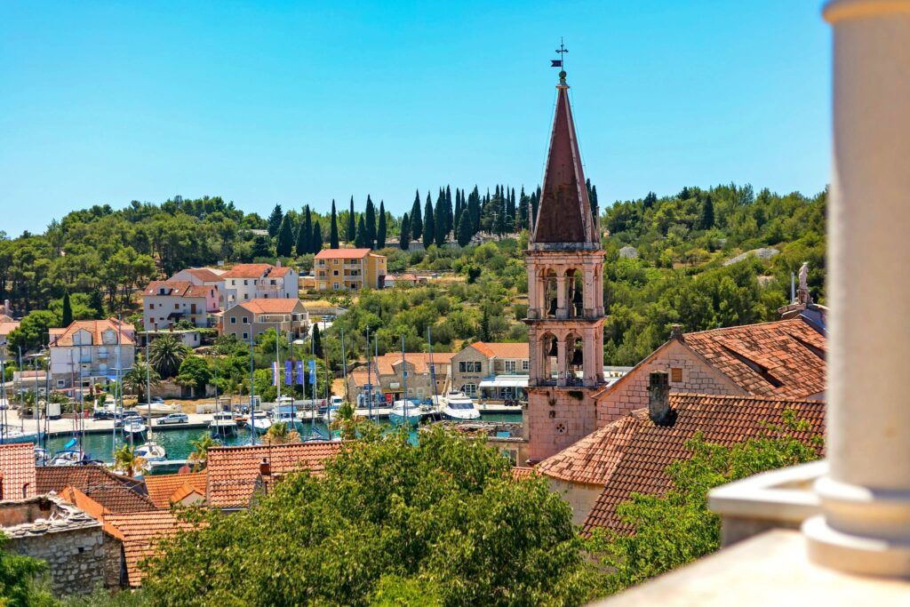 Supetar. Dónde alojarse en Brac