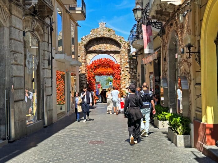 Porta Messina. Qué ver en Taormina