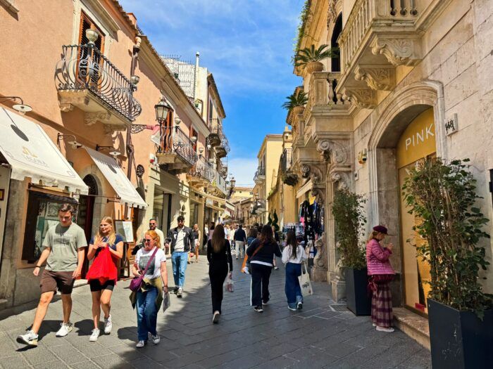 Corso Umberto. Qué ver en Taormina