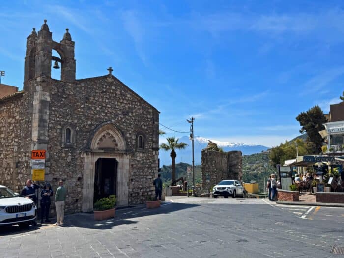 Piazza Antonio Abate. Qué ver en Taormina