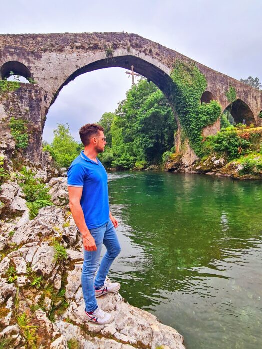 Cangas de Onís. Itinerario por Asturias