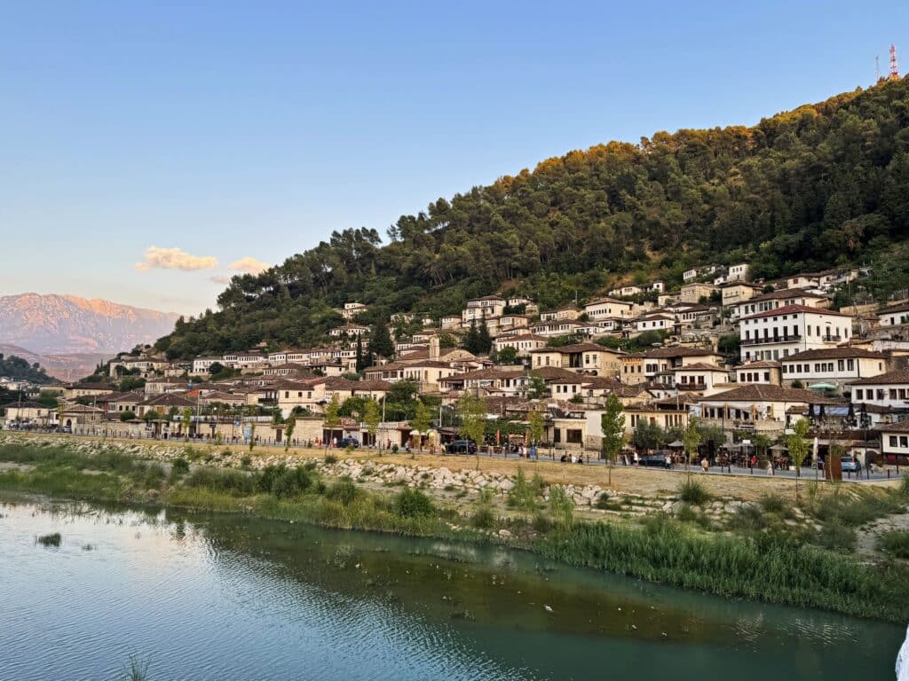 Gorica. Dónde alojarse en Berat